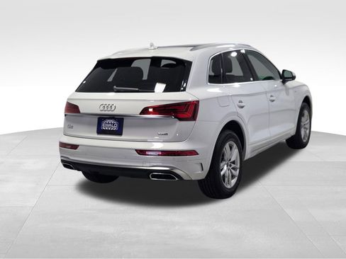 Used 2023 Audi Q5 2.0T Premium w/ Convenience Package AWD/4WD image 25