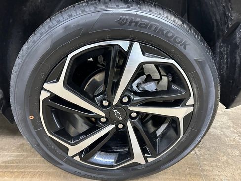 Certified 2023 Chevrolet TrailBlazer RS w/ Convenience Package image 33