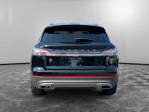 Used 2023 Lincoln Nautilus Reserve AWD/4WD image 4