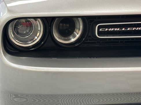 Used 2015 Dodge Challenger R/T w/ Quick Order Package 28B R/T RWD image 40
