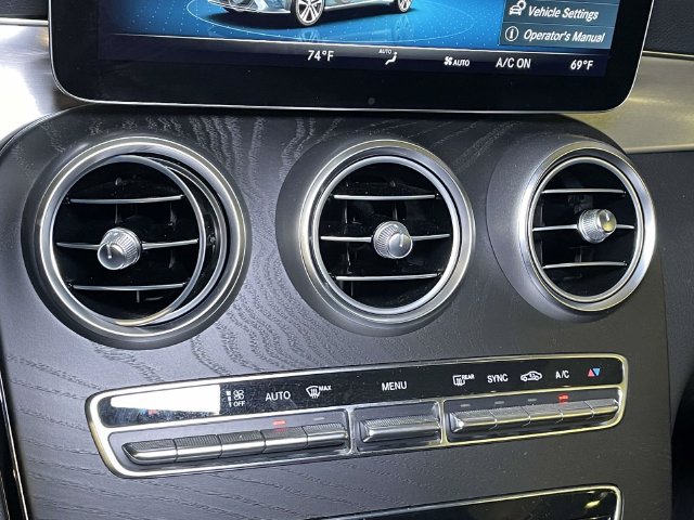Used 2021 Mercedes-Benz C 300 4MATIC Coupe image 32