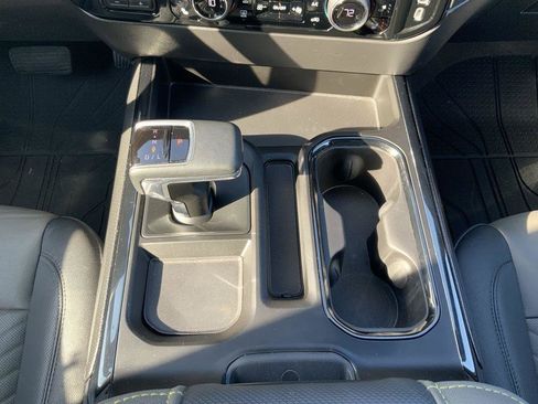 Used 2023 Chevrolet Silverado 1500 ZR2 w/ Technology Package image 50