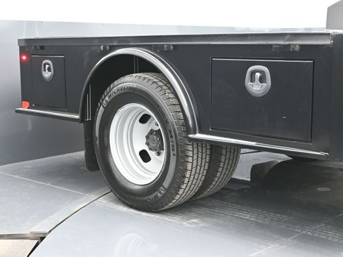 Used 2023 Ford F350 XL image 43