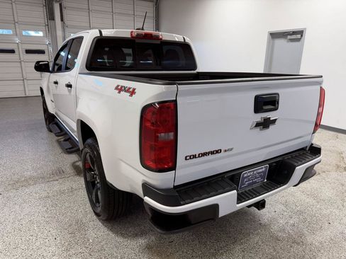 Used 2020 Chevrolet Colorado LT w/ Redline Special Edition AWD/4WD image 8