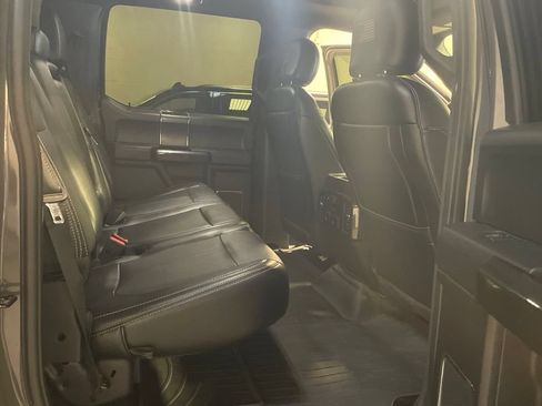 Used 2019 Ford F150 Lariat w/ Equipment Group 502A Luxury AWD/4WD image 36