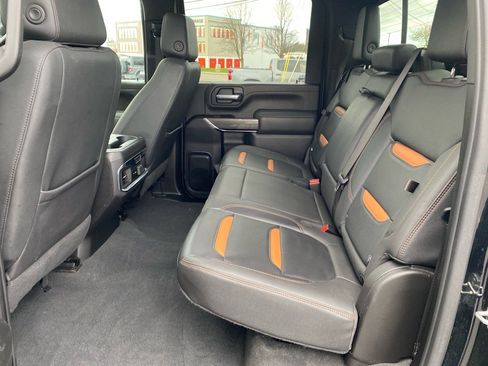 Used 2023 GMC Sierra 2500 AT4 w/ AT4 Premium Plus Package image 24