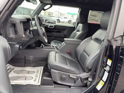 New 2026 Ford Bronco Badlands AWD/4WD image 27