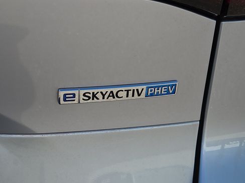 Used 2025 MAZDA CX-90 Plug-In Hybrid w/ Premium Plus AWD/4WD image 15