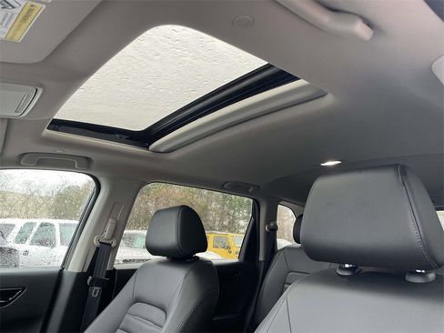 Used 2025 Honda CR-V EX-L image 16