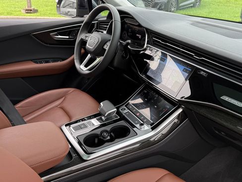 Used 2023 Audi Q7 2.0T Premium Plus w/ Premium Plus Package AWD/4WD image 15