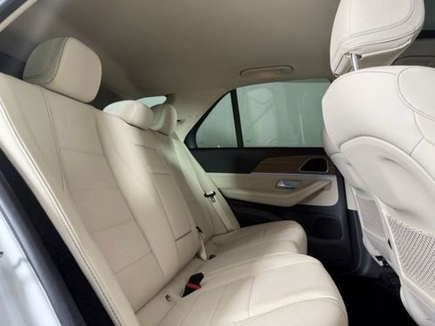 Used 2024 Mercedes-Benz GLE 350 4MATIC image 28