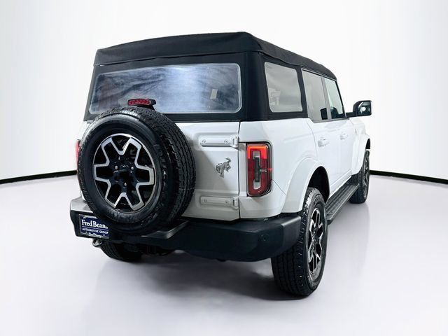 Used 2023 Ford Bronco Outer Banks AWD/4WD image 9
