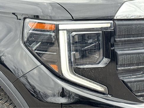 New 2026 GMC Sierra 1500 Pro w/ Pro Value Package AWD/4WD image 18