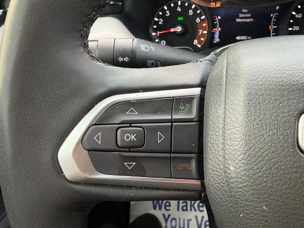 Used 2025 Jeep Compass Limited AWD/4WD image 16