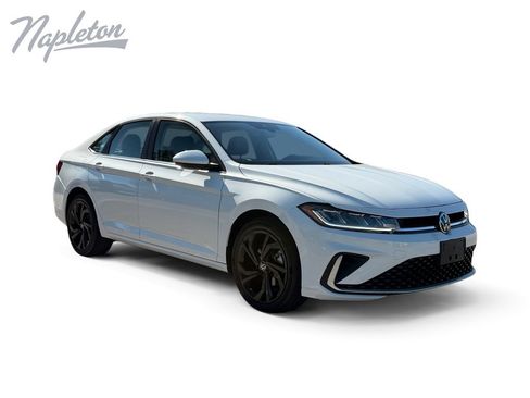 Used 2025 Volkswagen Jetta SE w/ Black Wheel Package FWD image 8