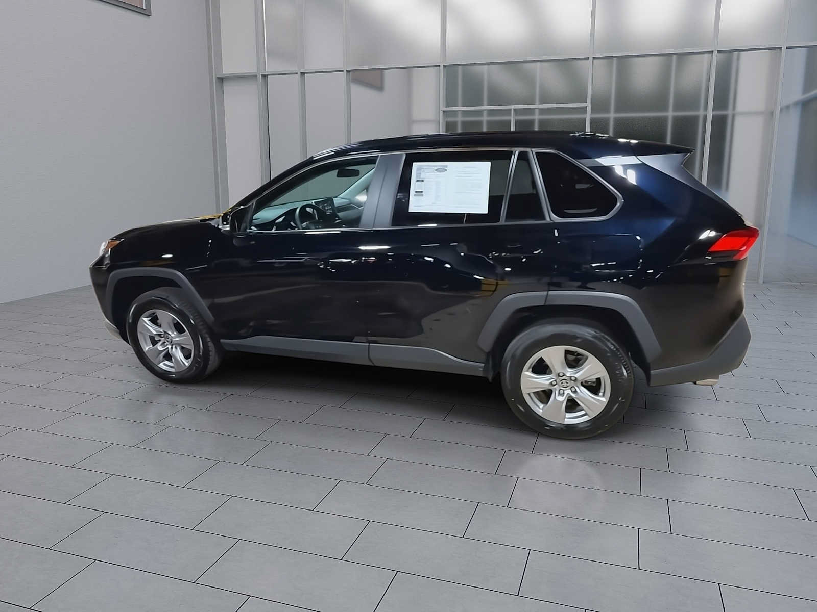 Certified 2025 Toyota RAV4 XLE AWD/4WD image 6