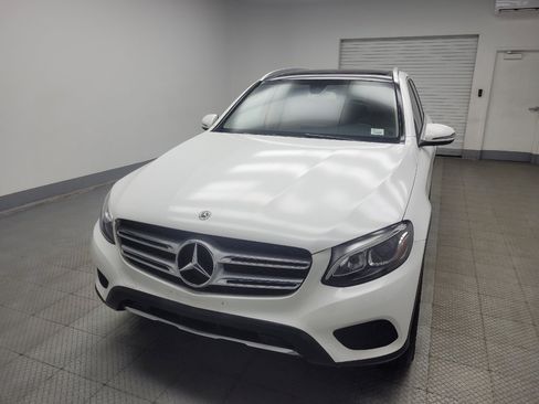 Used 2019 Mercedes-Benz GLC 300 4MATIC w/ Premium Package image 15