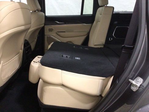 Used 2023 Jeep Grand Cherokee Limited w/ Trailer Tow Prep Group (B) image 19