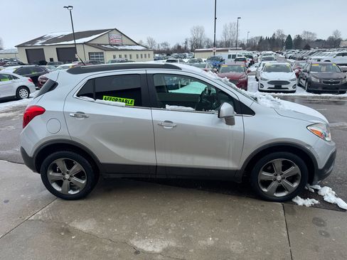 Used 2013 Buick Encore FWD image 4