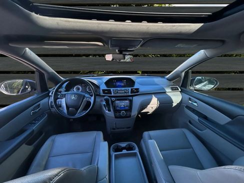 Used 2015 Honda Odyssey EX-L image 21