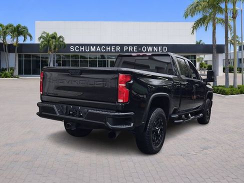 Used 2024 Chevrolet Silverado 2500 LTZ w/ LTZ Plus Package image 7