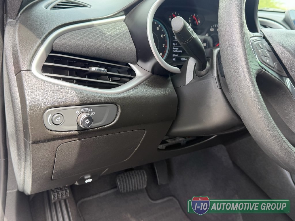 Used 2020 Chevrolet Malibu LS FWD image 26