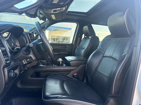 Used 2022 RAM 3500 Limited image 13