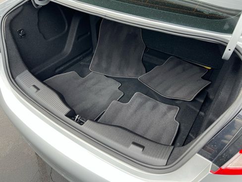 Used 2018 Chevrolet Cruze LS image 43