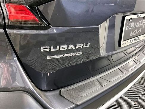 Used 2025 Subaru Outback Limited AWD/4WD image 23