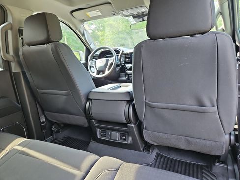 Used 2025 Chevrolet Silverado 1500 LT image 18