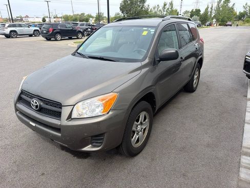 Used 2012 Toyota RAV4 4WD w/ Value Pkg image 3