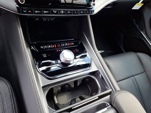 New 2026 Jeep Grand Wagoneer Summit AWD/4WD image 14