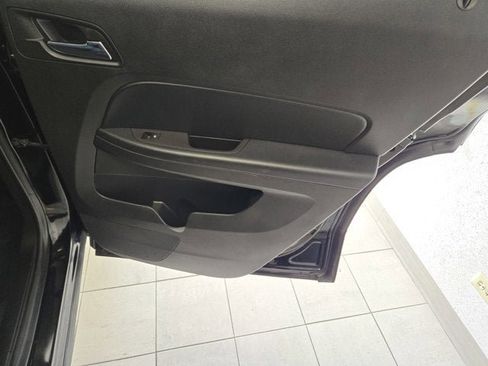 Used 2017 GMC Terrain SLE image 6