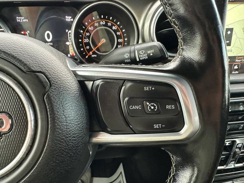 Used 2020 Jeep Gladiator Overland AWD/4WD image 20