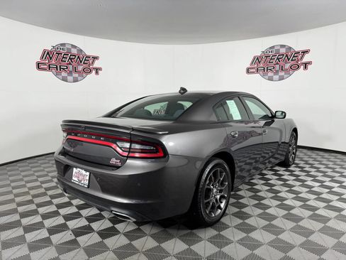 Used 2018 Dodge Charger GT AWD/4WD image 7