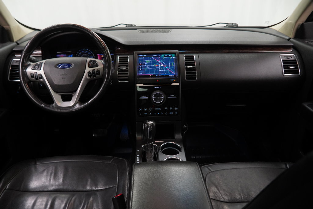 Used 2013 Ford Flex Limited FWD image 3