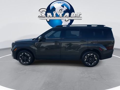Used 2024 Hyundai Santa Fe SEL image 4