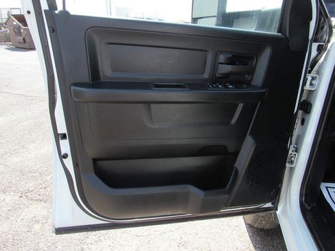 Used 2022 RAM 3500 Tradesman RWD image 27