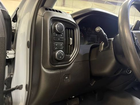 Used 2024 Chevrolet Silverado 2500 Custom w/ Custom Value Package AWD/4WD image 24
