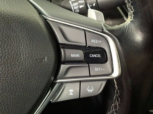Used 2019 Honda Accord Sport image 21