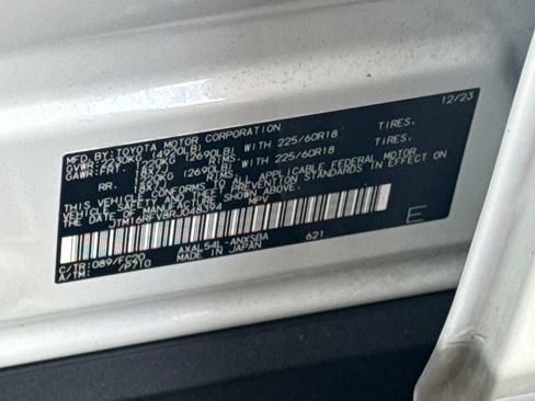 Used 2024 Toyota RAV4 SE w/ Convenience Package image 49