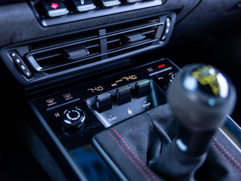 Certified 2024 Porsche 911 GT3 RWD image 44