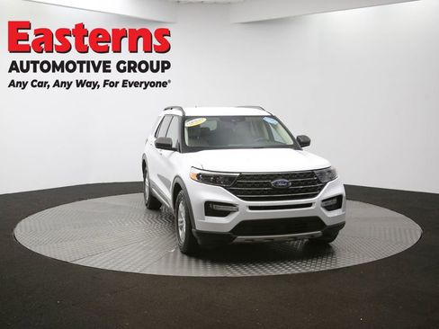 Used 2023 Ford Explorer XLT w/ Equipment Group 202A image 49