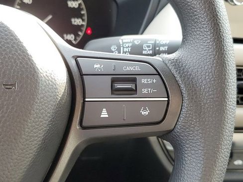 New 2026 Honda HR-V LX image 13