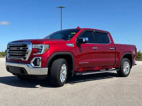 Used 2021 GMC Sierra 1500 SLT AWD/4WD image 4