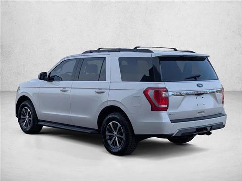Used 2019 Ford Expedition XLT w/ Cargo Package image 8