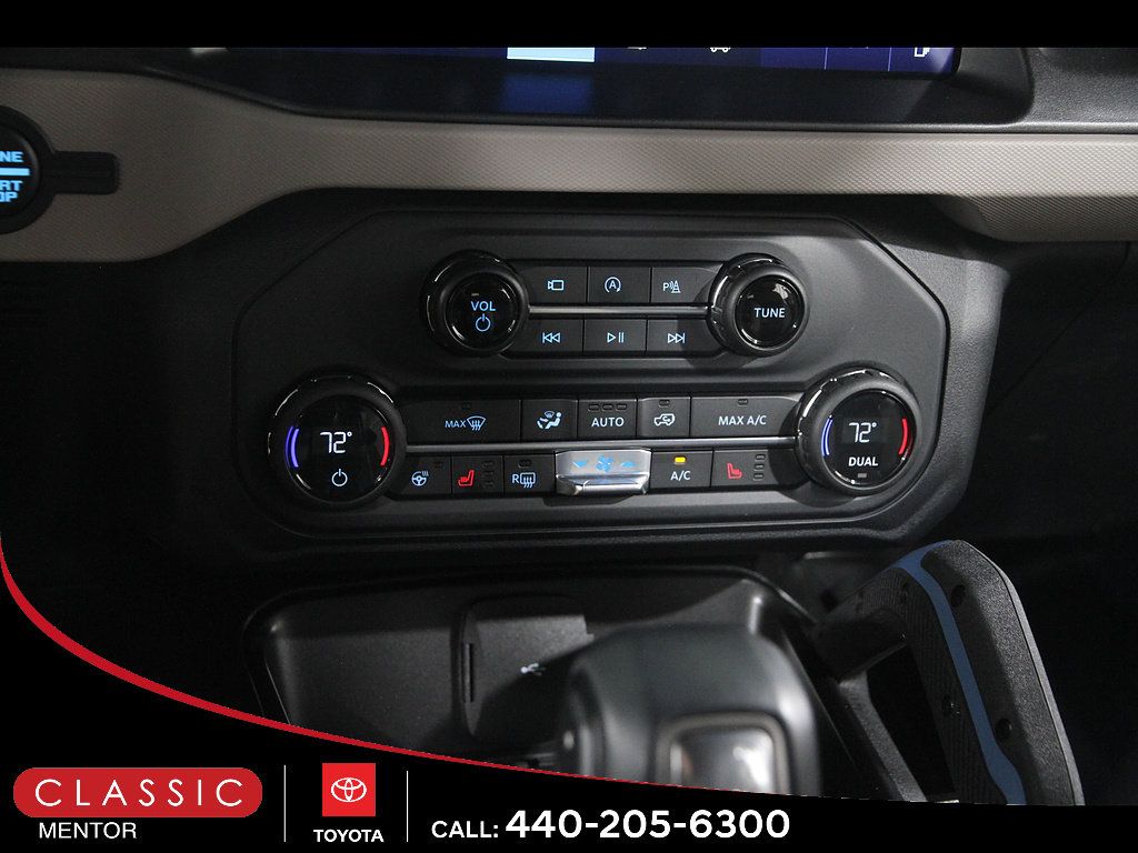 Used 2023 Ford Bronco Wildtrak AWD/4WD image 15