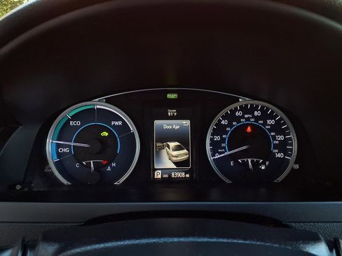 Certified 2017 Toyota Camry XLE w/ Moonroof Package image 13