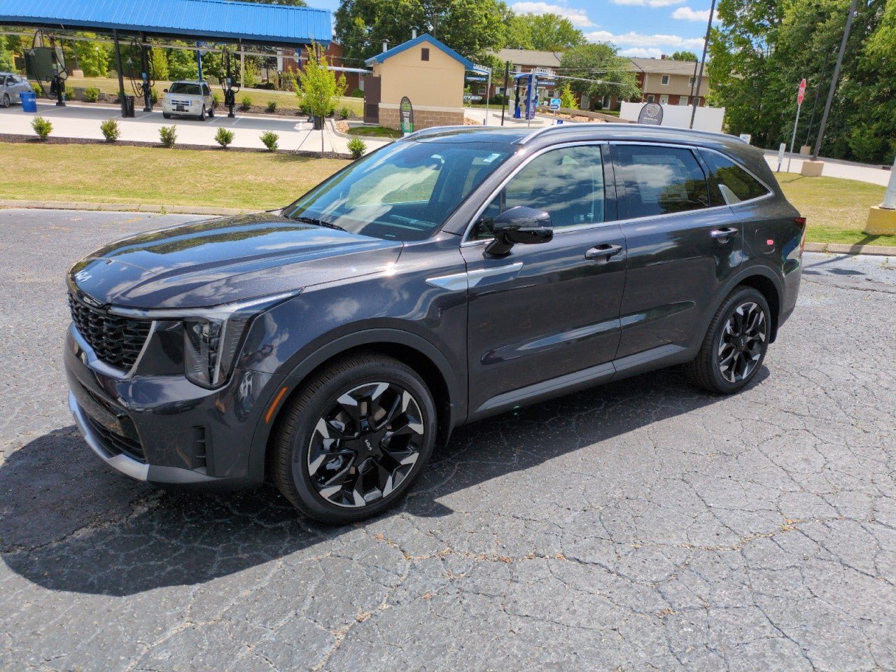 New 2026 Kia Sorento EX w/ EX Premium Package FWD image 3
