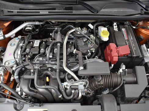 New 2025 Nissan Sentra SR w/ SR Premium Package image 33